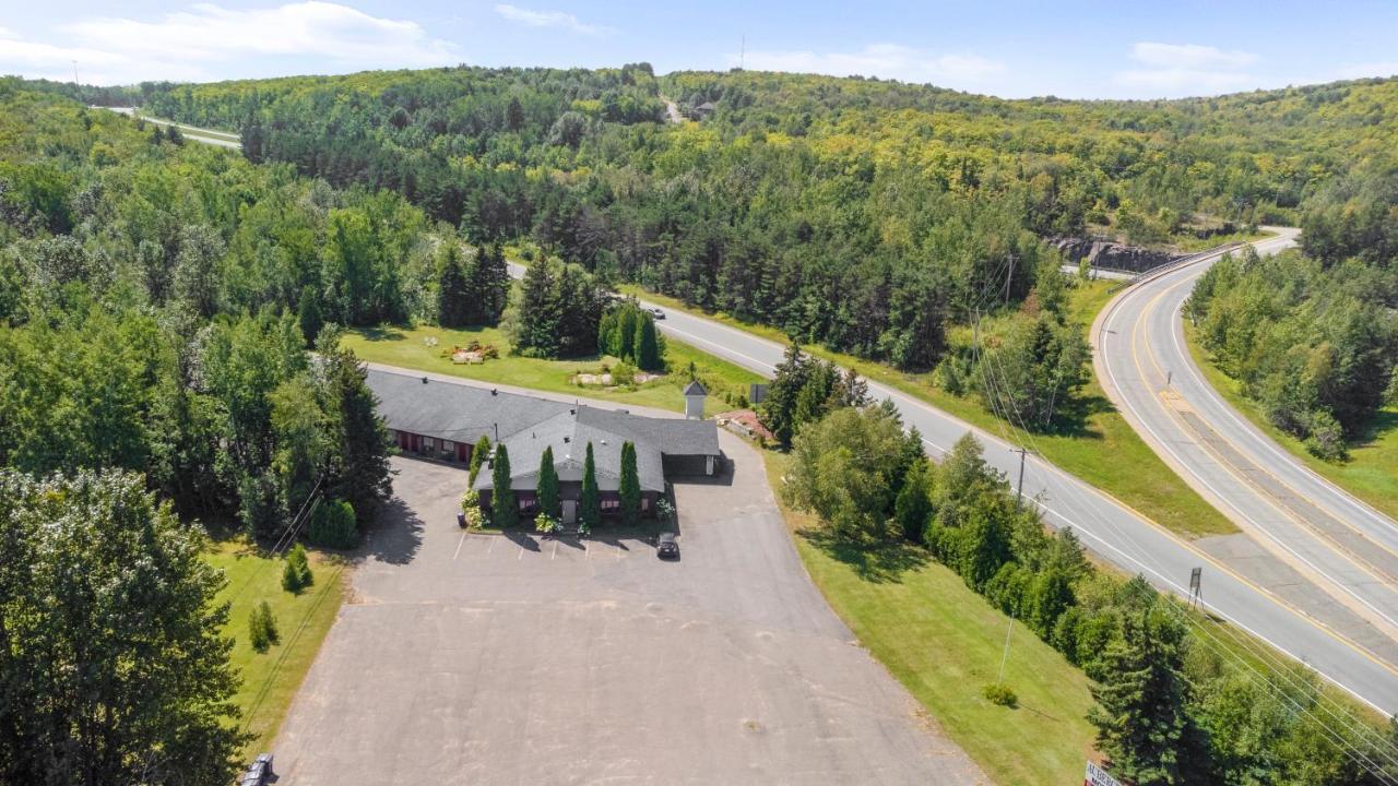 Auberge Pique Nique Shawinigan Eksteriør billede