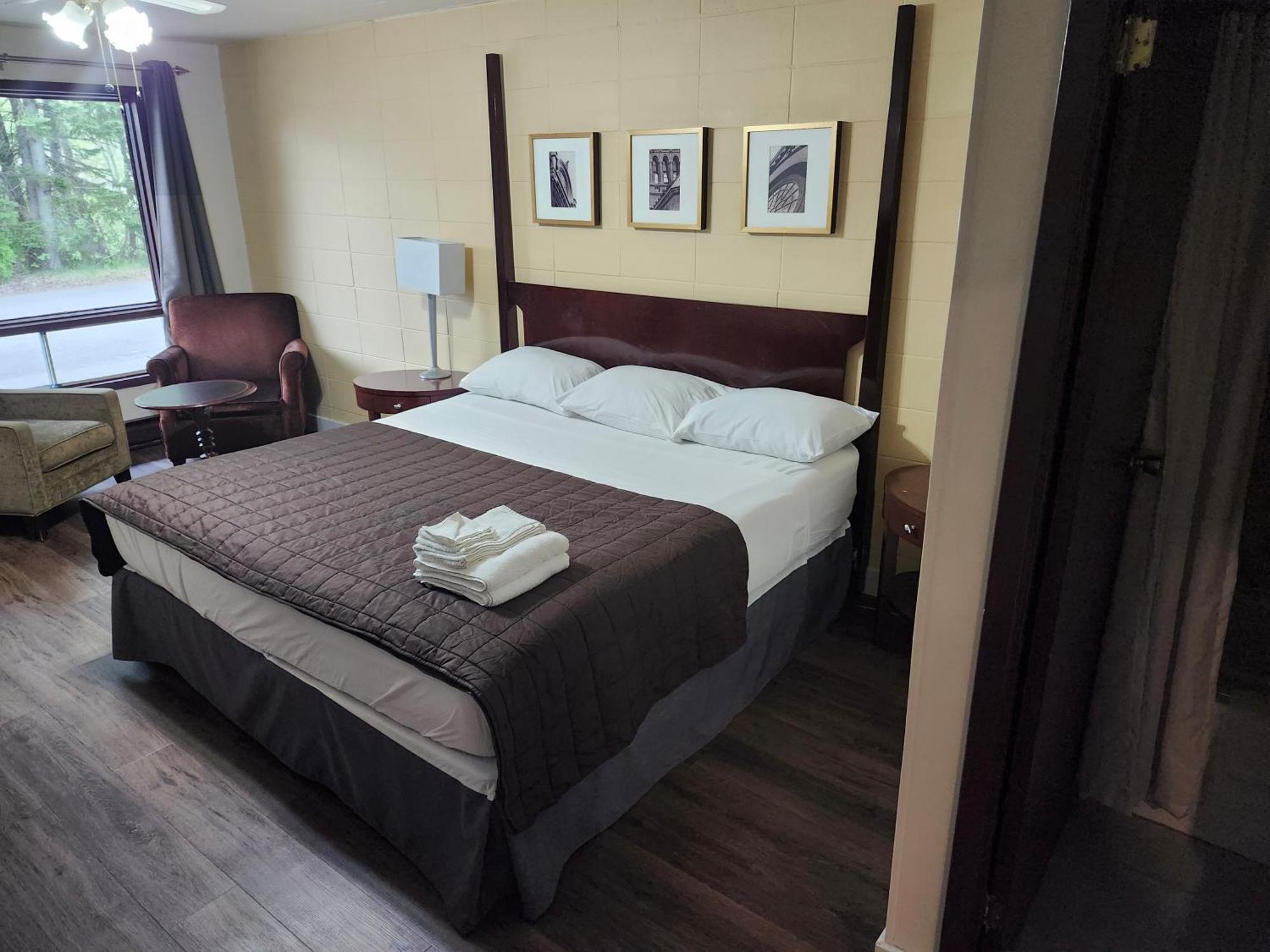 Auberge Pique Nique Shawinigan Eksteriør billede